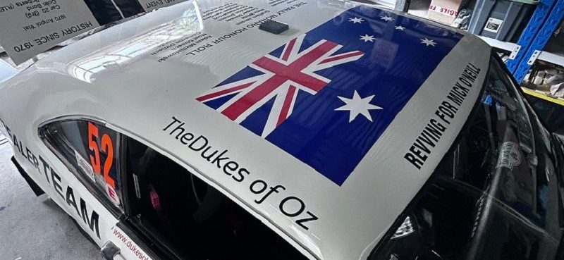Australian Flag, Holden Monaro, Dukes of Oz